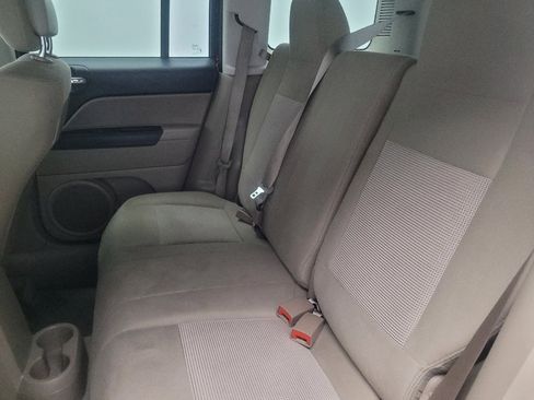 Used 2014 Jeep Patriot Sport w/ Power Value Group FWD image 18