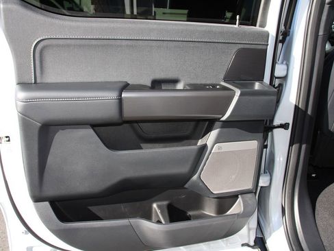 Certified 2025 Ford F150 Lariat w/ Equipment Group 501A Mid image 20