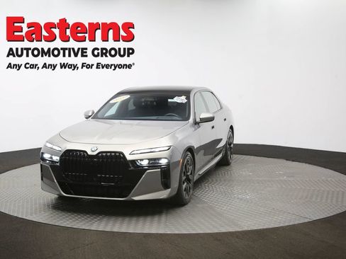 Used 2023 BMW 760i xDrive w/ Executive Package AWD/4WD image 58