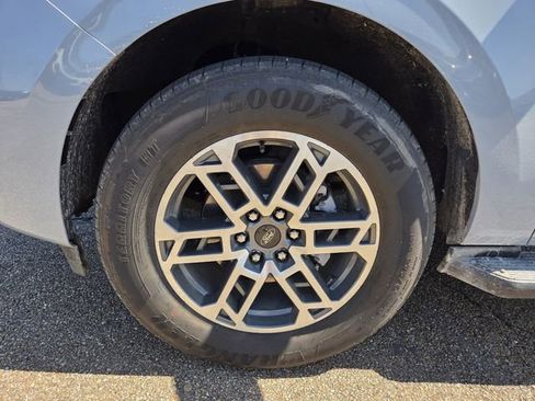 New 2026 Ford Expedition Active RWD image 22