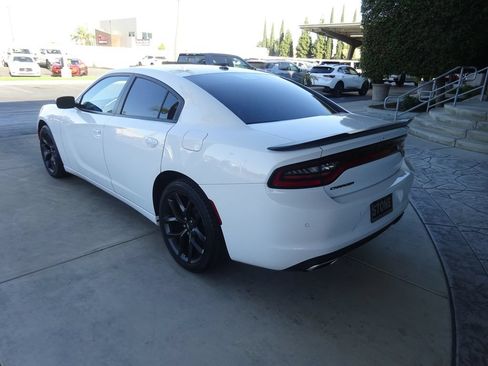 Used 2021 Dodge Charger SXT w/ Blacktop Package RWD image 5