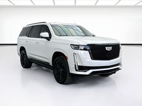 Used 2023 Cadillac Escalade Sport Platinum w/ LPO, ONYX Package AWD/4WD image 3