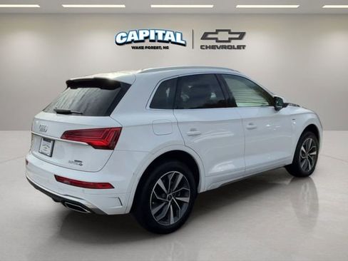Used 2024 Audi Q5 2.0T Premium w/ Convenience Package image 5