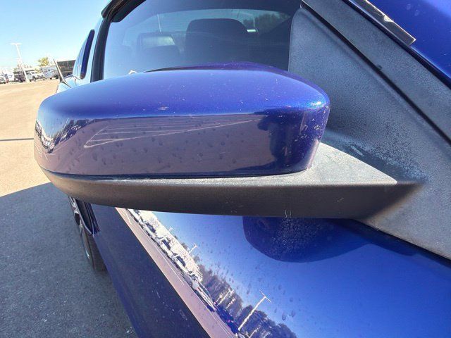 Used 2013 Ford Mustang GT Premium w/ Electronics Pkg RWD image 6