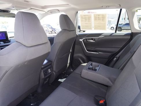 Certified 2025 Toyota RAV4 XLE w/ Convenience Package AWD/4WD image 11