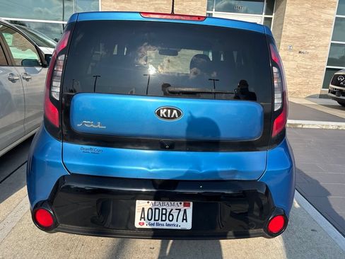 Used 2016 Kia Soul + w/ Designer's Package FWD image 8