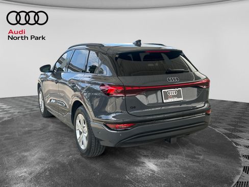 Used 2025 Audi Q6 e-tron Premium Plus w/ Premium Plus RWD image 3