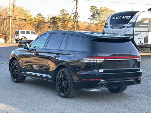 Used 2023 Lincoln Aviator Reserve w/ Equipment Group 201A image 8