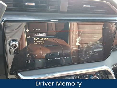 Used 2025 GMC Sierra 3500 Denali Ultimate image 11