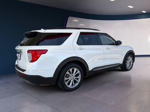 Used 2021 Ford Explorer XLT w/ Equipment Group 202A RWD image 5