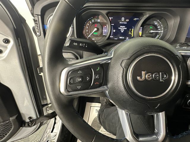 Used 2024 Jeep Wrangler High Altitude AWD/4WD image 18