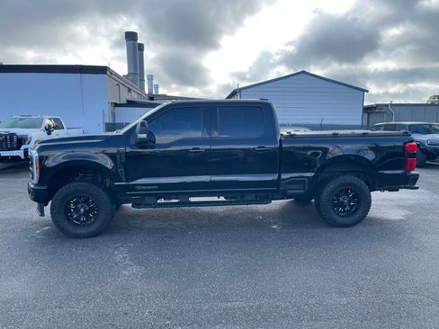 Used 2023 Ford F250 Lariat w/ Lariat Ultimate Package image 2