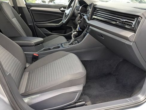 Used 2025 Volkswagen Jetta S FWD image 25