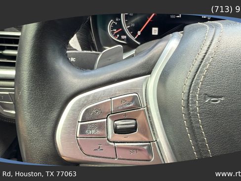 Used 2016 BMW 750i xDrive image 58