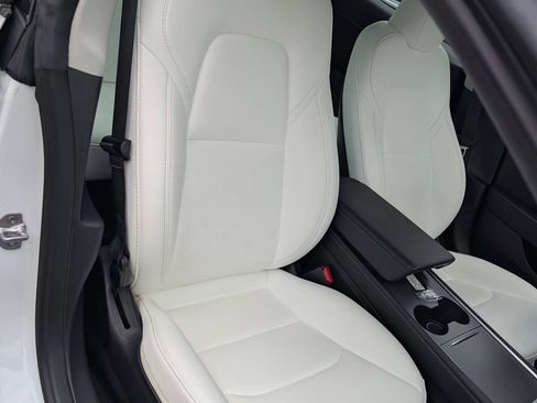 Used 2023 Tesla Model 3 Standard Range RWD image 14