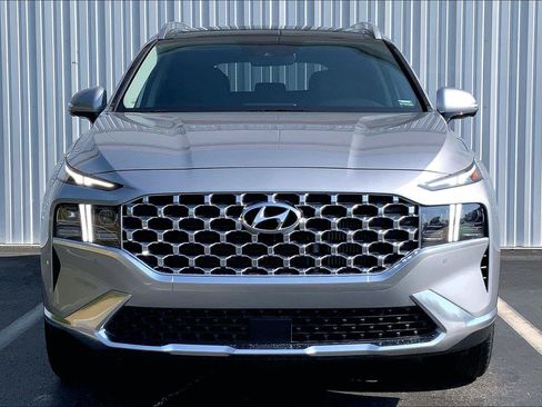 Used 2023 Hyundai Santa Fe Limited w/ Cargo Package AWD/4WD image 3