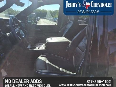 Used 2026 GMC Sierra 2500 AT4X AWD/4WD image 7