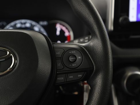 Used 2025 Toyota RAV4 LE image 26