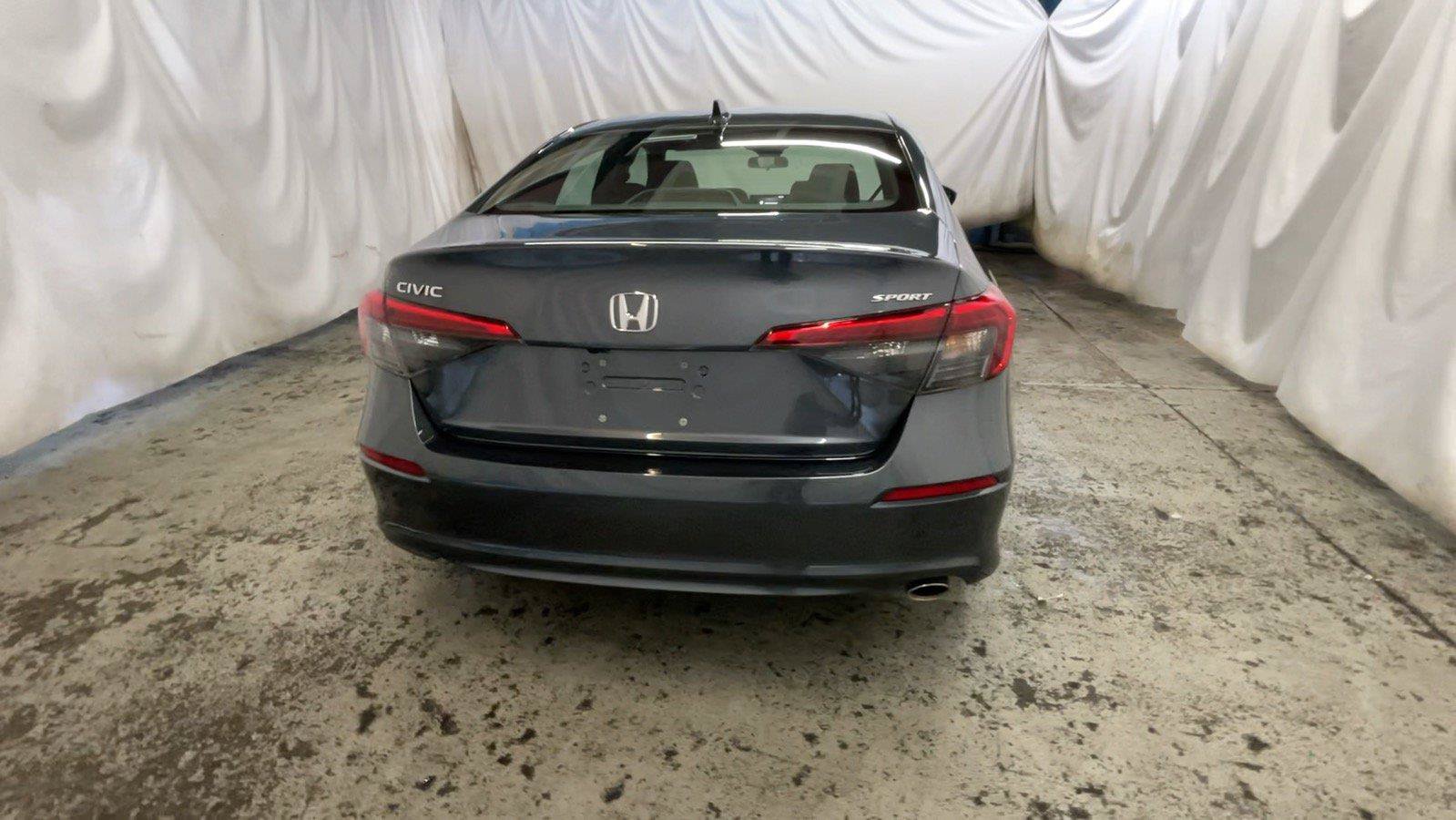 Used 2024 Honda Civic Sport image 8