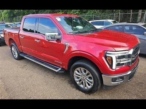 Used 2025 Ford F150 Lariat w/ Equipment Group 501A Mid AWD/4WD image 2