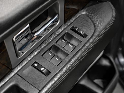 Used 2014 Ford F150 Platinum AWD/4WD image 40