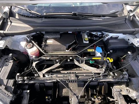 Used 2023 Audi Q4 e-tron Premium Plus image 13