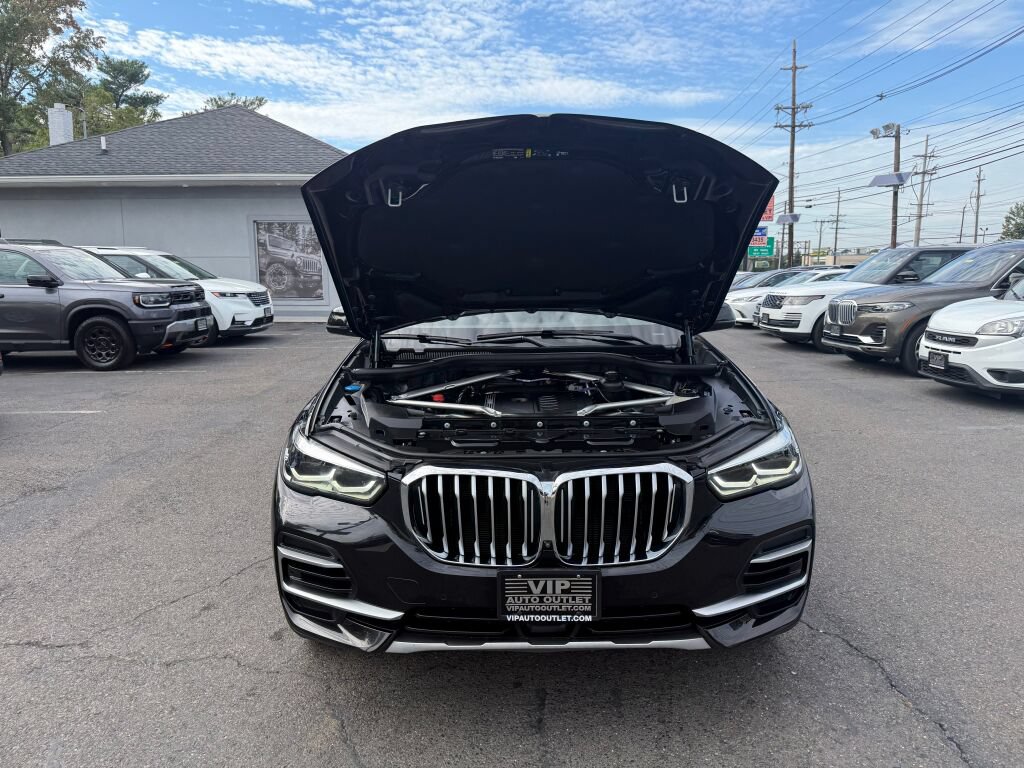 Used 2022 BMW X5 xDrive40i AWD/4WD image 37
