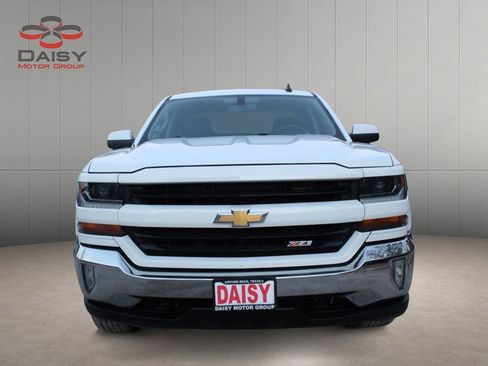Used 2019 Chevrolet Silverado 1500 LT w/ All Star Edition image 2