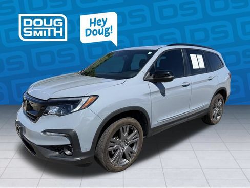 Used 2022 Honda Pilot Sport image 1
