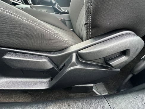 Used 2018 Ford Mustang Coupe image 10