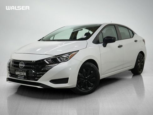 Used 2024 Nissan Versa S w/ Trunk Package FWD image 1