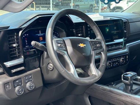 Certified 2024 Chevrolet Silverado 1500 LTZ w/ Technology Package AWD/4WD image 9
