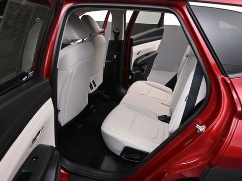 Used 2025 Hyundai Tucson SEL FWD image 10