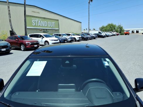 Used 2023 Nissan Altima 2.5 SV FWD image 10