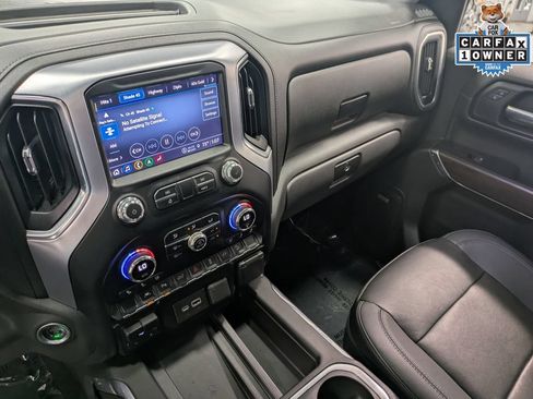 Used 2022 GMC Sierra 1500 SLT w/ SLT Premium Plus Package AWD/4WD image 15