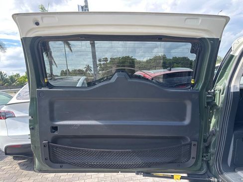 Used 2014 Toyota FJ Cruiser 4WD w/ Upgrade Package image 9