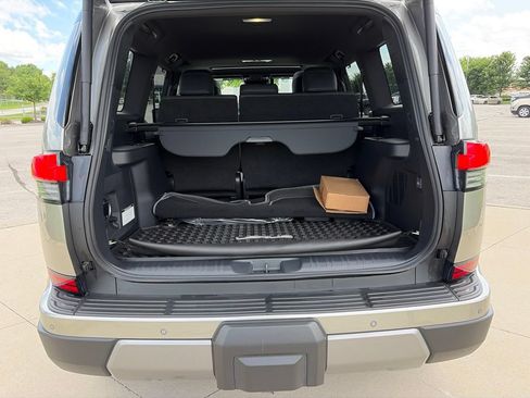 Used 2025 Lexus GX 550 w/ Accessory Package (CT) AWD/4WD image 60