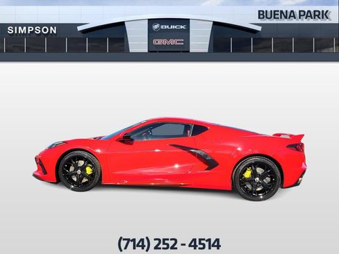 Used 2020 Chevrolet Corvette Stingray Preferred Cpe w/ 2LT Preferred Equipment Group RWD image 5