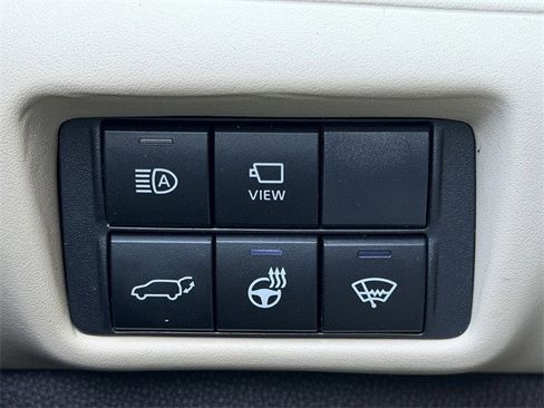 Certified 2020 Toyota Highlander Platinum image 23