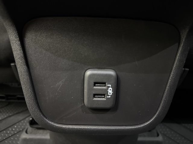 Used 2024 Chevrolet Equinox LT w/ LPO, Floor Liner Package FWD image 24