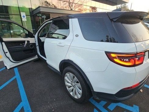 Used 2020 Land Rover Discovery Sport S image 4
