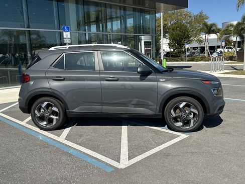 New 2026 Hyundai Venue SEL image 5