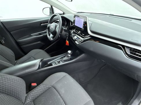 Used 2021 Toyota C-HR LE image 15