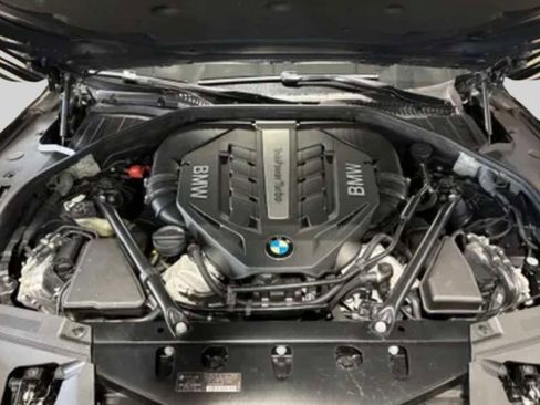 Used 2012 BMW 750Li xDrive image 6