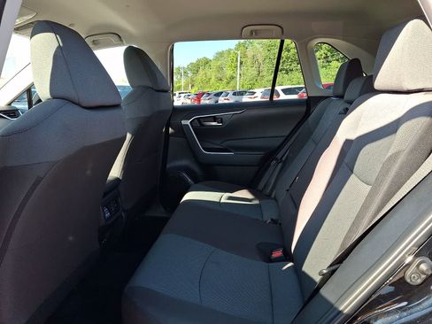 Certified 2025 Toyota RAV4 XLE AWD/4WD image 12