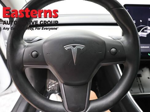 Used 2018 Tesla Model 3 Long Range AWD/4WD image 10