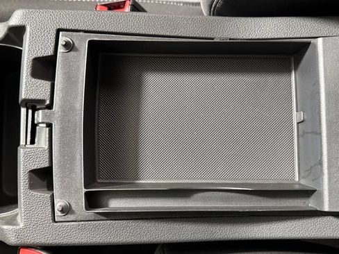Used 2017 Ford Escape S FWD image 39