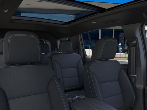 New 2026 Chevrolet Traverse LT w/ Sun and Wheel Package image 24