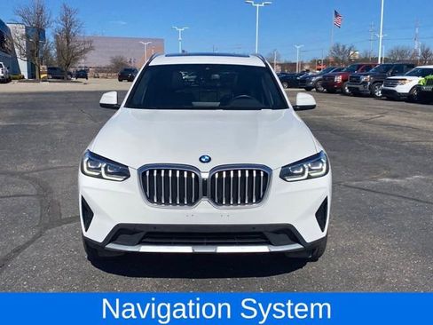 Used 2023 BMW X3 xDrive30i AWD/4WD image 2