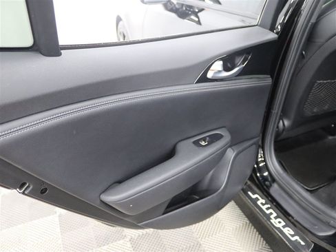 Used 2022 Kia Stinger GT-Line RWD image 20